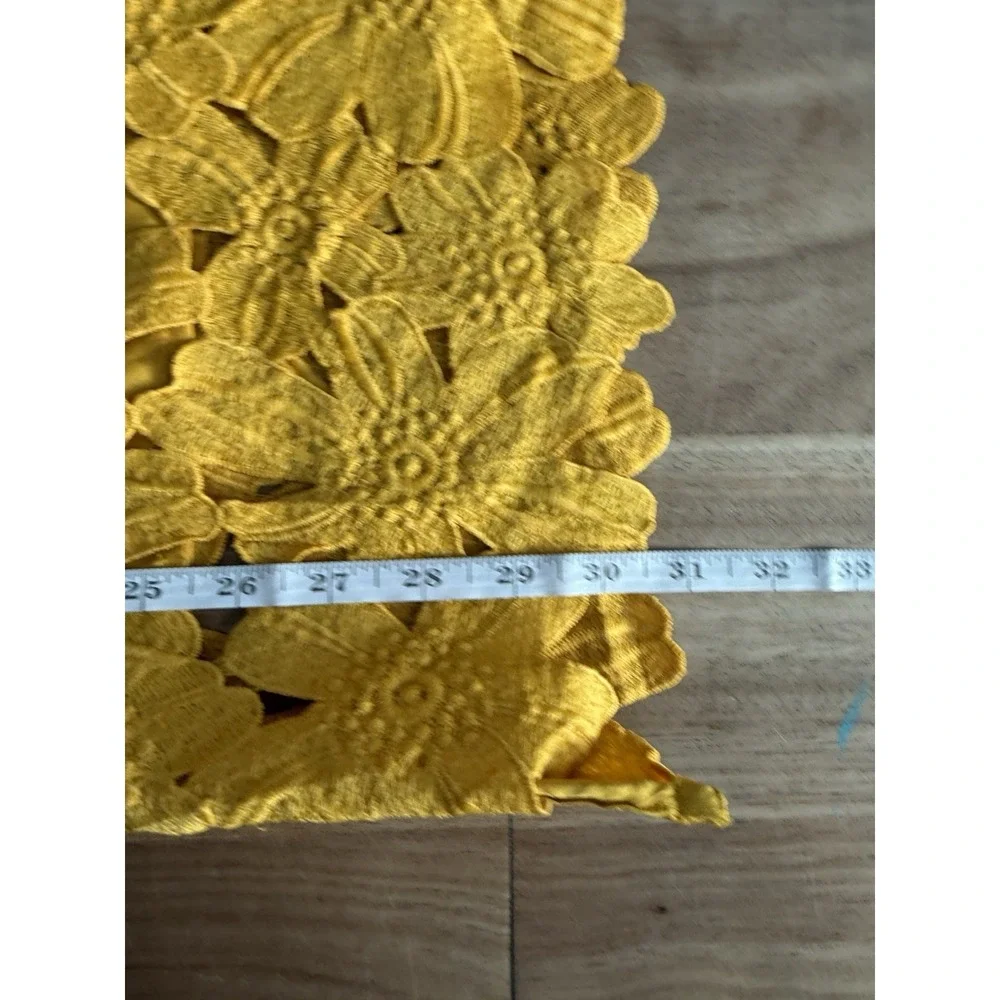Few Moda Yellow Floral Guipure Lace Mini Dress Size M Off Shoulder Tie Back